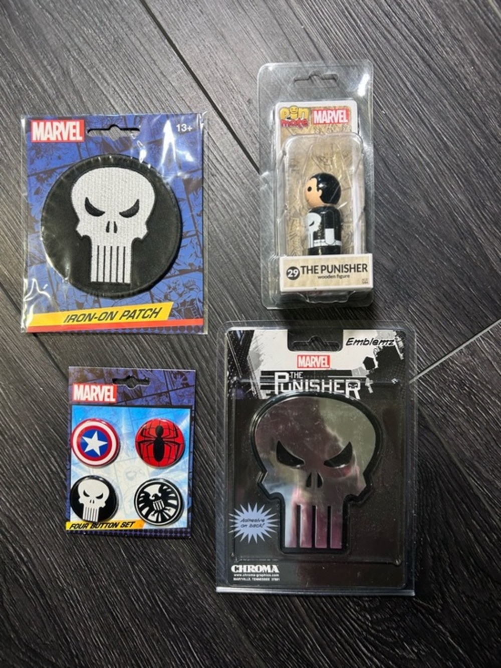 Marvel Punisher Fan Bundle - Pin Mate Figure, Patch, Buttons, Emblem